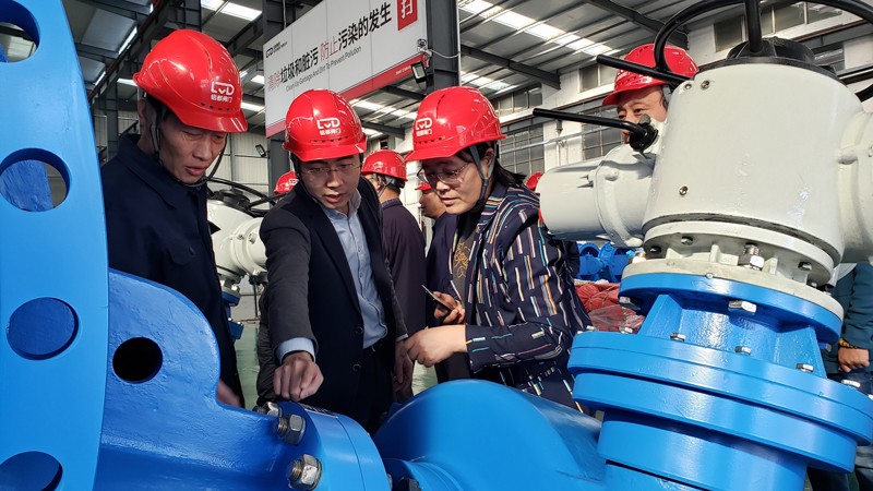 熱烈歡迎彭陽縣水務局考察組蒞臨我公司指導工作